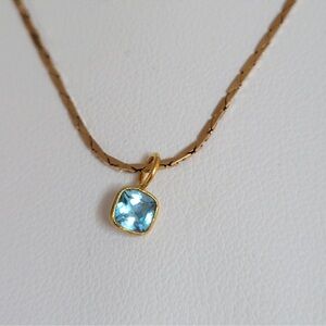 🎉🎁🌟14 Solid Gold & Genuine BLue  Topaz Earring Charm, 4mm price each).